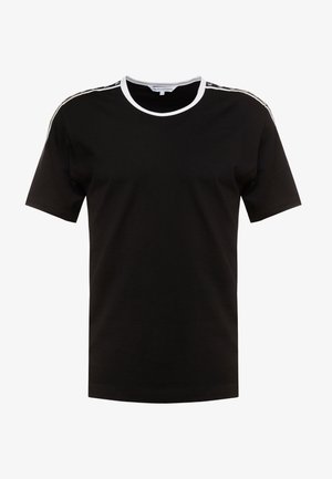 Schwarzes kurzärmeliges T-Shirt mit weißem Kragen und seitlichen Details mit dezenter Markenkennzeichnung. Hergestellt aus glattem, bequemem Baumwollstoff.