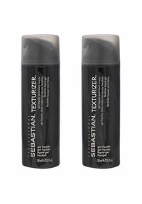 Zwei Flaschen Sebastian Professional Texturizer Gel in Schwarz mit grauen Klappdeckeln, jeweils 150 ml, die schlanke, geschwungene Formen und strukturierte Etiketten aufweisen.
