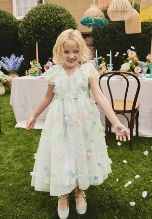 Next, REGULAR FIT - 3D FLOWER RUFFLE  - Cocktailkjole / festkjole - white