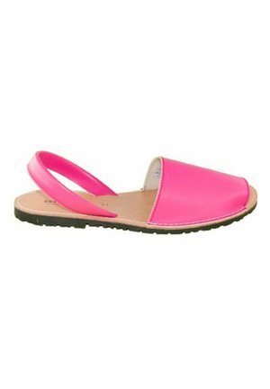 MENORQ MODELO SEVILLAS  - Sandalias - fuxia