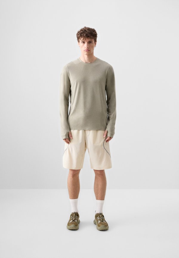 LATITUDE FLIGHT TEE - Long sleeved top3