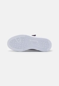 Puma CAVEN 2.0 UNISEX - Baskets basses - midnight plum/pale plum/white