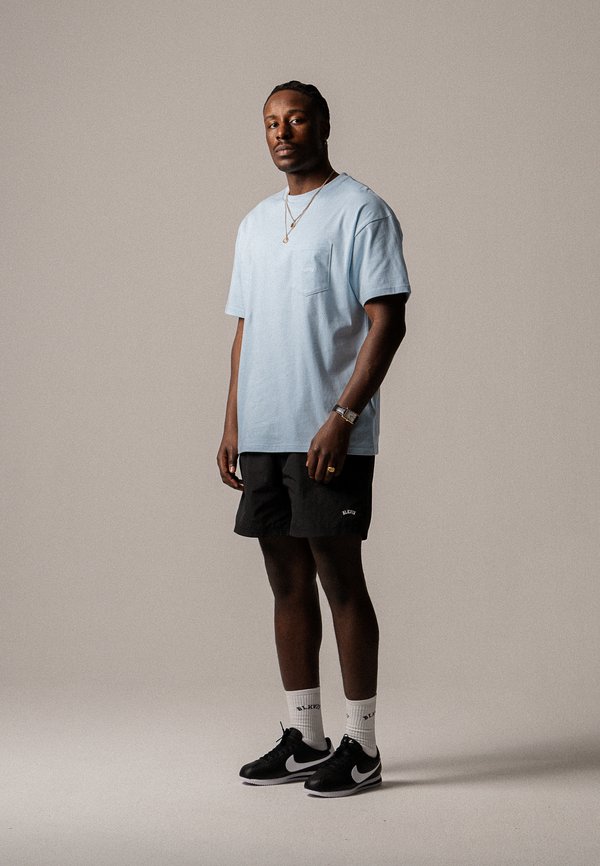 LOGO POCKET TEE UNISEX - T-Shirt basic - skyway