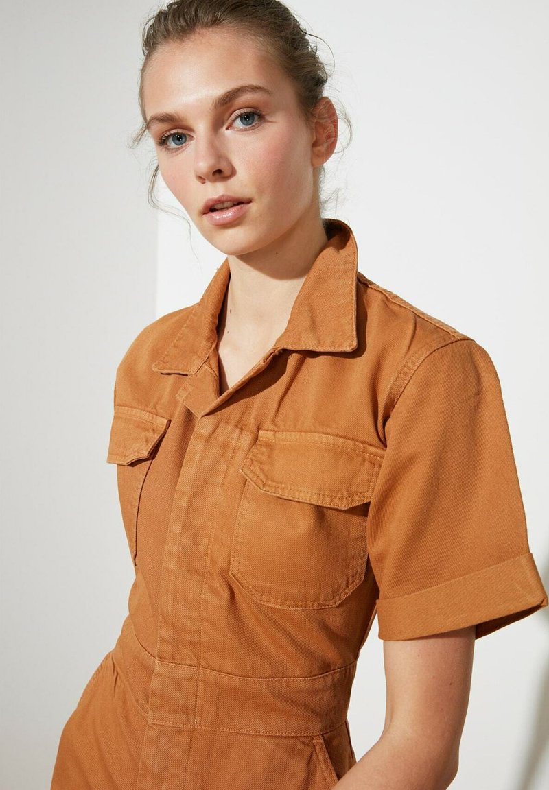Damen Kleider | Trendyol Jumpsuit brown/braun - GM77889 Damen Kleider | Trendyol Jumpsuit brown/braun - GM77889