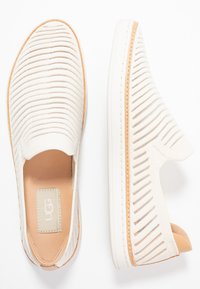 UGG Polobotky - off-white