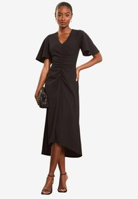 SHORT SLEEVE V-NECK RUCHED MIDI  - Denní šaty - black