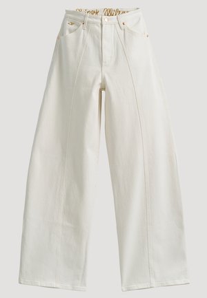 Wrangler, WRANGLER X LAINEY WILSON TOUR BARREL JEAN - Дънки със свободна кройка - pearl white