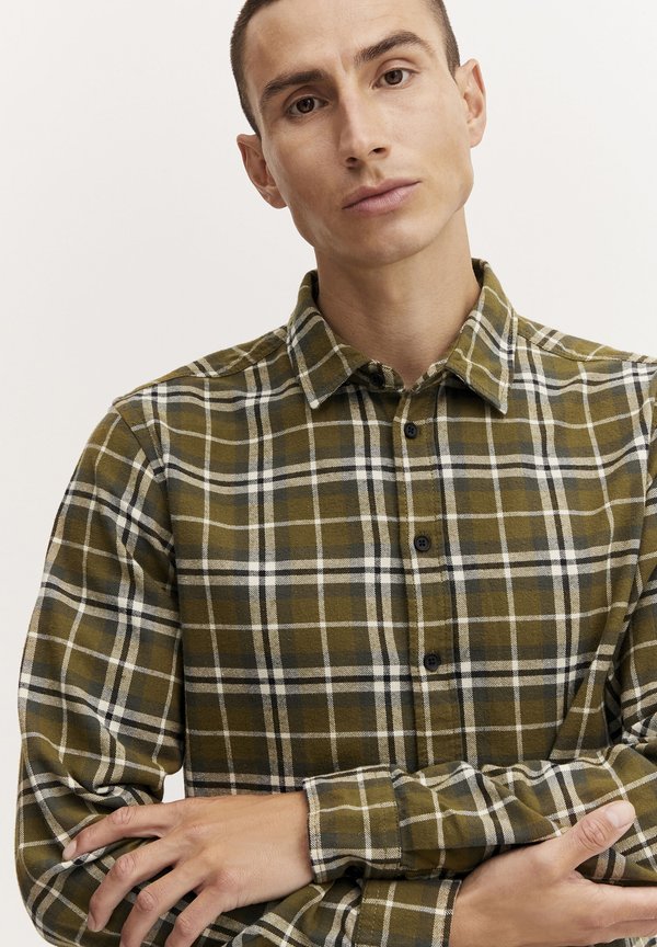 BHShirt - Shirt - lizard4