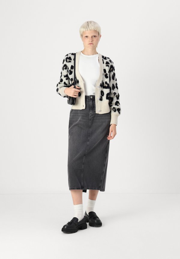 ONLSARA GLITTER - Cardigan4