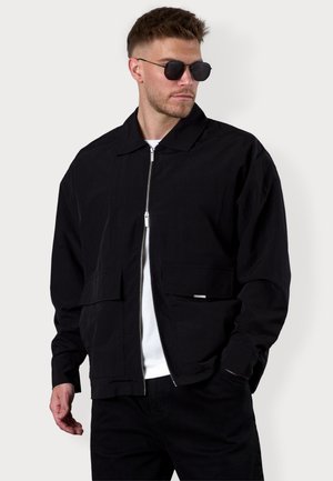 Leichte Jacke - black