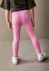 Next ANIMAL PRINT - Pajkice – hlače - pink acid wash