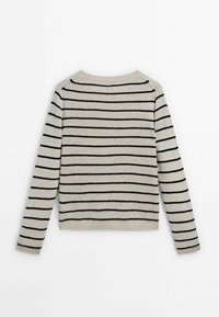 Gestreifter Pullover in Beige und Schwarz. Strickstoff mit Rundhalsausschnitt und langen Ärmeln. Merkmale horizontale Streifen und einen entspannten Schnitt.