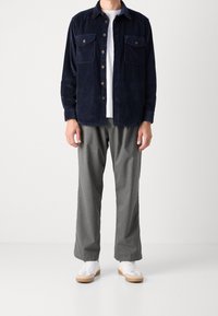 Tommy Hilfiger Tunn jacka - dark blue