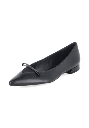Chaussure plate noire à bout pointu, ornée d’un petit nœud à l’avant et d’un talon bas, présentée sur un fond blanc uni.