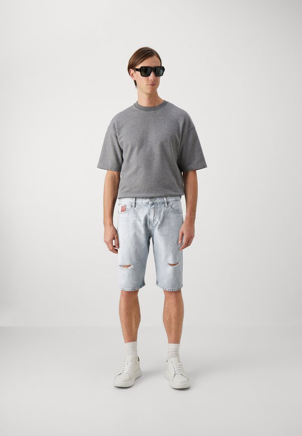 RYAN ARCHIVE - Denim shorts - denim light2