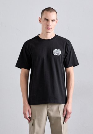 GOWTU - T-shirt imprimé - black
