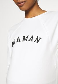 LOVE2WAIT Sudadera - off-white