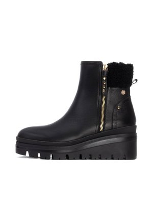 Botines con plataforma - black