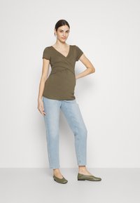 Even&Odd Maternity - 2PACK - T-paita - khaki/dark blue Pienoiskuva 1