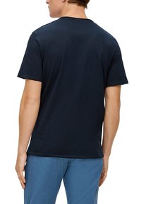 s.Oliver Pamata T-krekls - navy