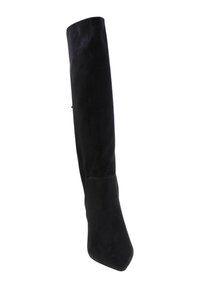 Stivale nero sopra il ginocchio in suede con punta affusolata e design aderente. Nessuna ferramenta o motivo visibile. Tessuto liscio in tutto il suo insieme.