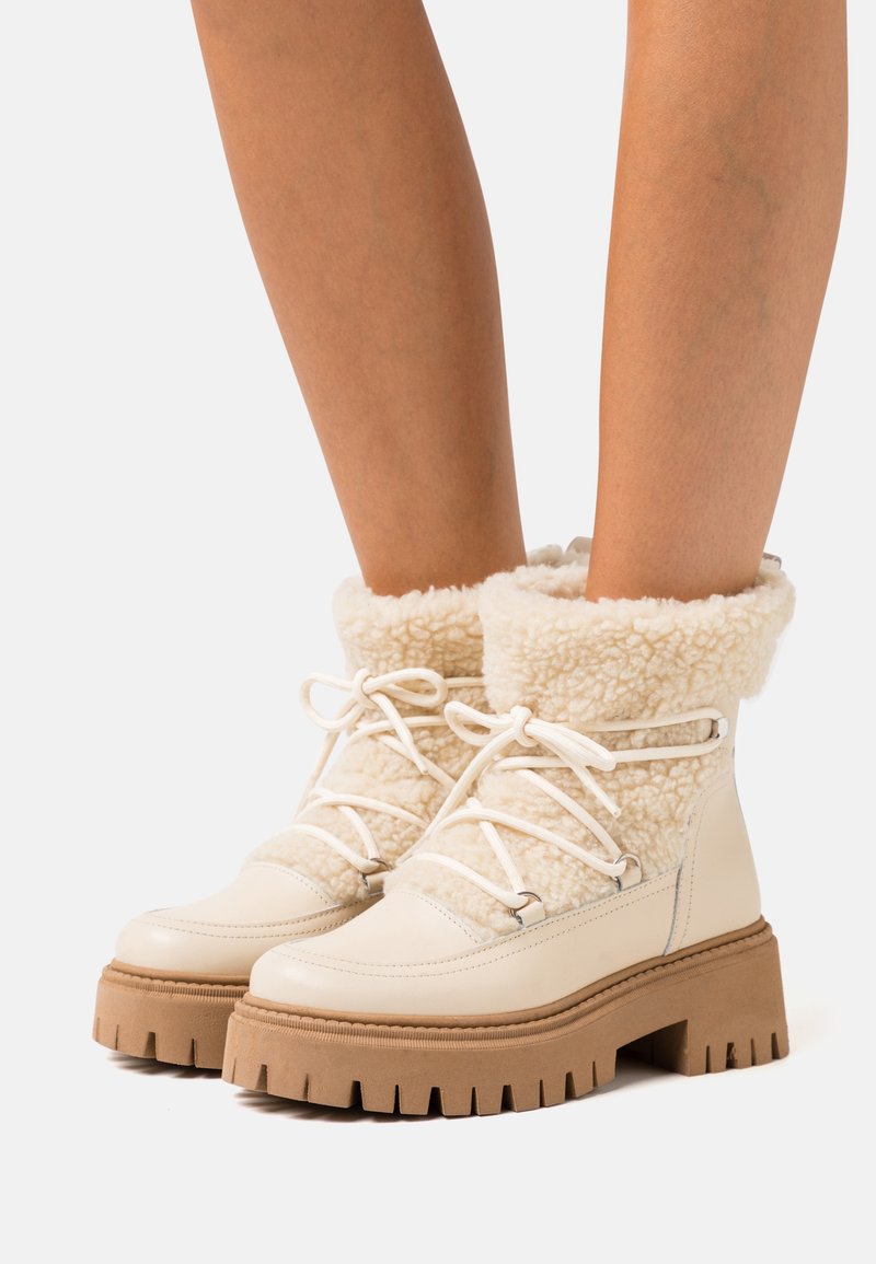Zign LEATHER WINTER BOOT Plateaustiefelette white/offwhite Zalando.at