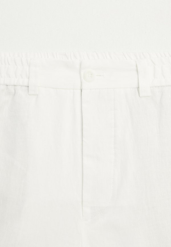LIGHTWEIGHT BERMUDA - Shorts3