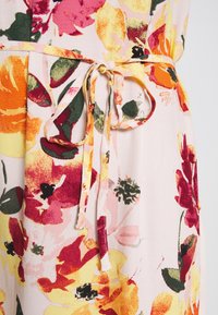 ICHI Robe de jour - off-white