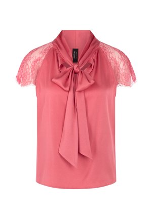 Rosa Bluse mit kurzen Spitzeärmel, einer Schleife am Ausschnitt und glattem, strukturiertem Stoff. Hat einen entspannten Schnitt und einen abgerundeten Saum.