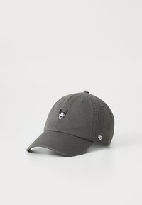 Casquette de baseball en coton gris avec une visière courbée, présentant un petit visage de chien brodé à l'avant et un logo sur le côté.