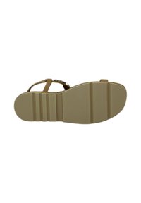Sandali beige con due strap sottili, dotati di una suola in gomma liscia con scanalature orizzontali e un leggero supporto per l'arco.