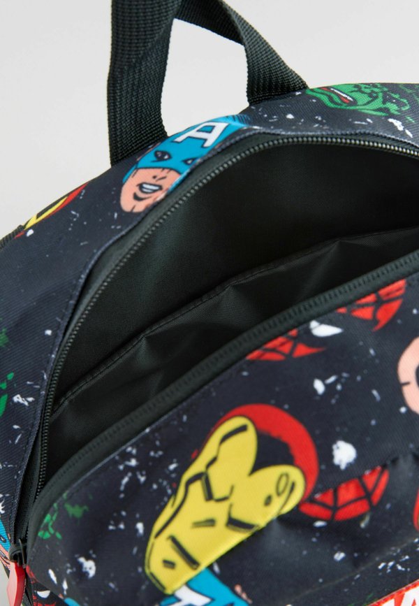 Tagesrucksack – marvel