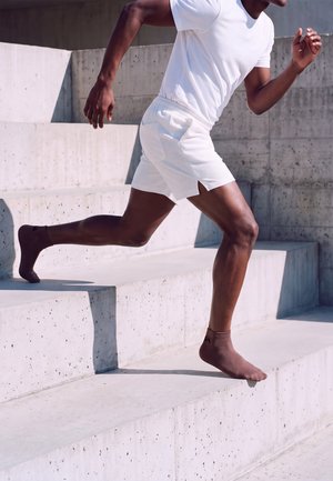 Fila, INVISIBLE 9 PACK - Αθλητικές κάλτσες - mocha mousse white