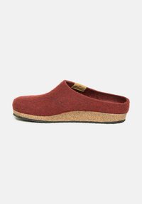 Red felt clog with a curved design, cork midsole, and black rubber outsole. Features a small leather tag indicating size.
