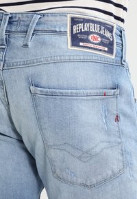 Replay Slim fit -farkut - destroyed denim