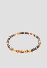 Elastic bracelet composed of multicolored glass beads in amber, brown, and blue tones, featuring a prominent gold decorative bead.