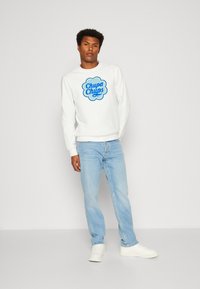 Antony Morato CHUPA CHUPS REGULAR FIT WITH PLASTIC AND FLOCK PRINT - Sportska majica - cream