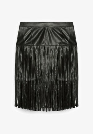 Zwarte leren rok met een gladde tailleband en lange franjes. Heeft een glanzende textuur met verticale kwastjes voor extra beweging en detail.