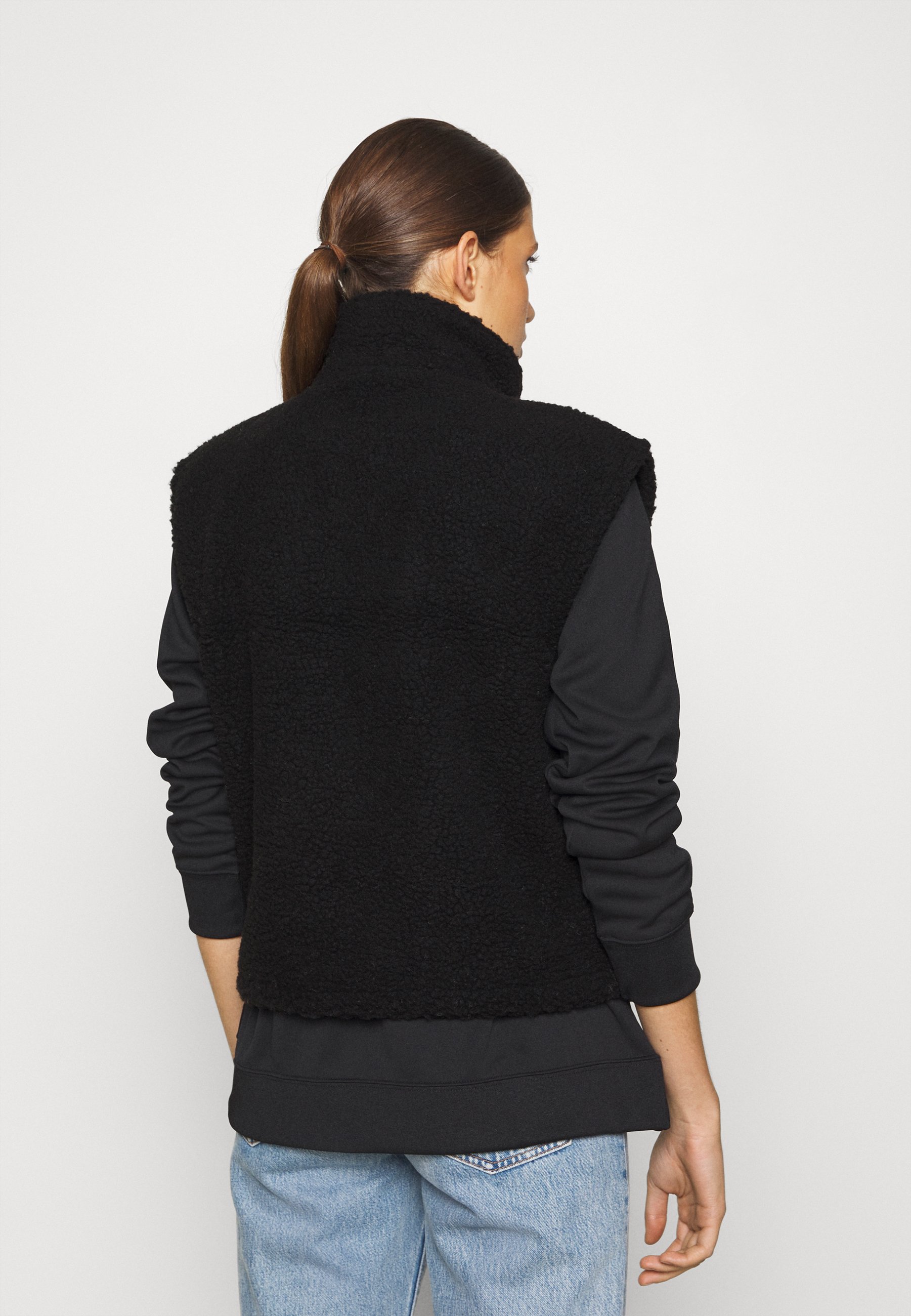 Pieces PCCAMINO TEDDY VEST - Bodywarmer - black/zwart - Zalando.nl