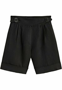 Zwarte short met plooien, gemaakt van een lichtgewicht materiaal. Voorzien van opgerolde boorden en een verstelbare tailleband met metalen accenten.
