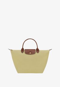 Unselected, pistazie