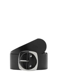 WITH OVAL BUCKLE - Remen - black