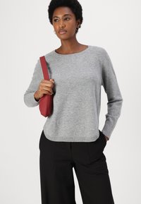 Repeat - Sweter