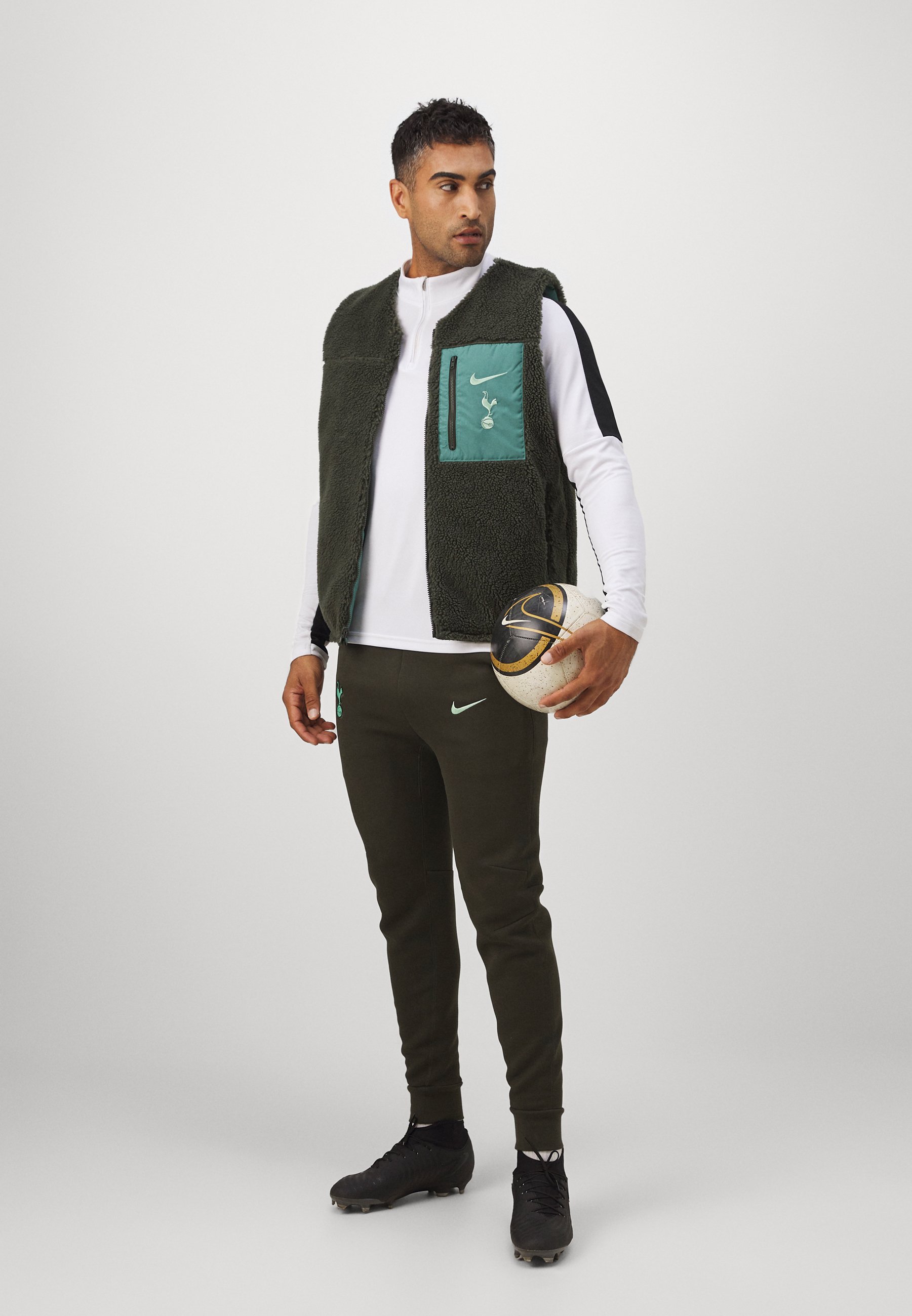 nike tottenham vest