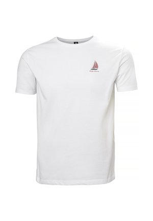 T-shirt bianco in cotone con maniche corte e scollatura rotonda. Presenta una piccola grafica di una barca a vela rossa sulla parte sinistra del petto.