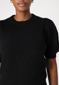 Davida Cashmere PUFF SLEEVE  - Vesta - black