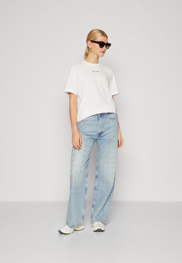 SADALILA - Basic T-shirt2