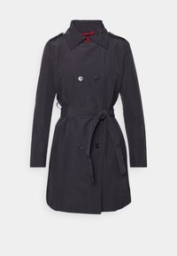 Trench-coat noir croisé en tissu lisse, avec taille ceinturée, col pointu et épaulettes.