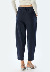 Koton BALLOON FORM - Pantaloni - dark blue