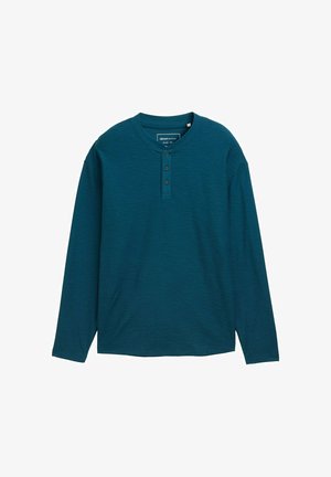 Chemise henley à manches longues en tissu texturé teal foncé, dotée d'un col rond et d'une patte de boutonnage à trois boutons. Design simple, sans motifs.